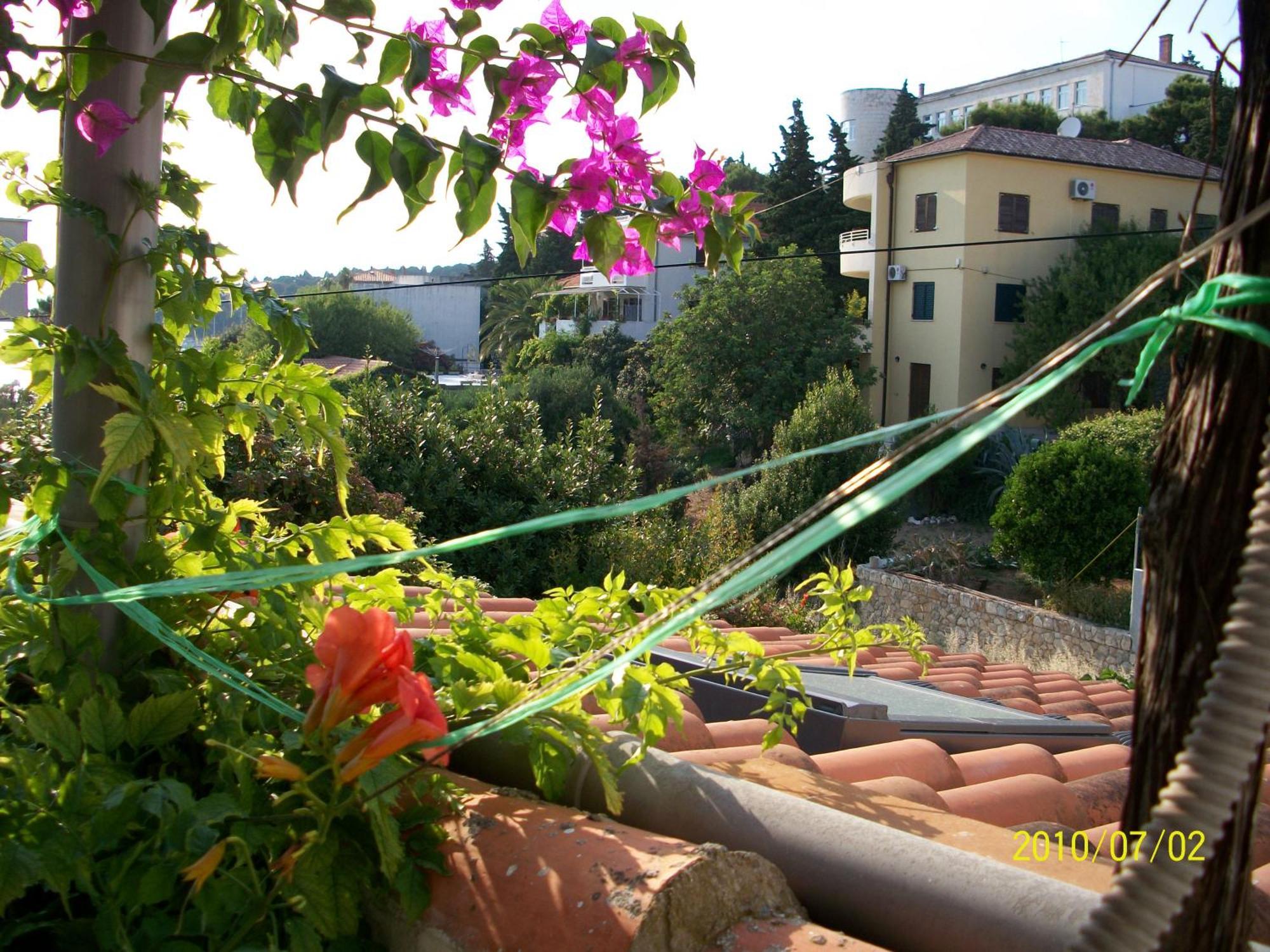 Apartmani Surlin Hvar Town Exterior photo