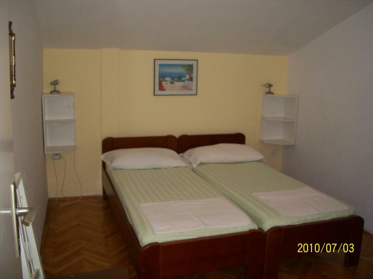 Apartmani Surlin Hvar Town Exterior photo